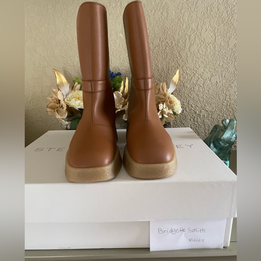 Authentic New Stella McCartney Boots size 40